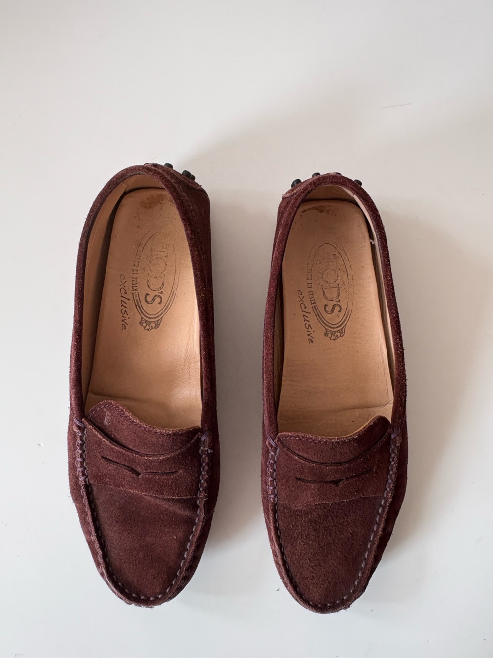 Tod's || Gommino Suede Driving Shoes Loafers Flats Brown Burgundy 36.5 - Picture 2 of 10